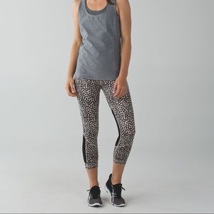 Lululemon pace rival crop tights